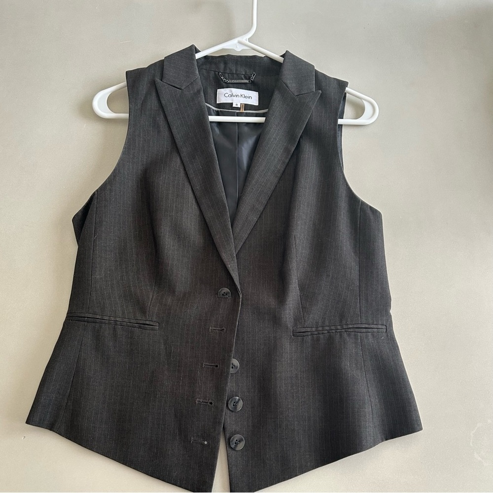 Calvin Klein Women's Dark Gray Pinstripe Sleeveless Waistcoat/ Vest , Size 8